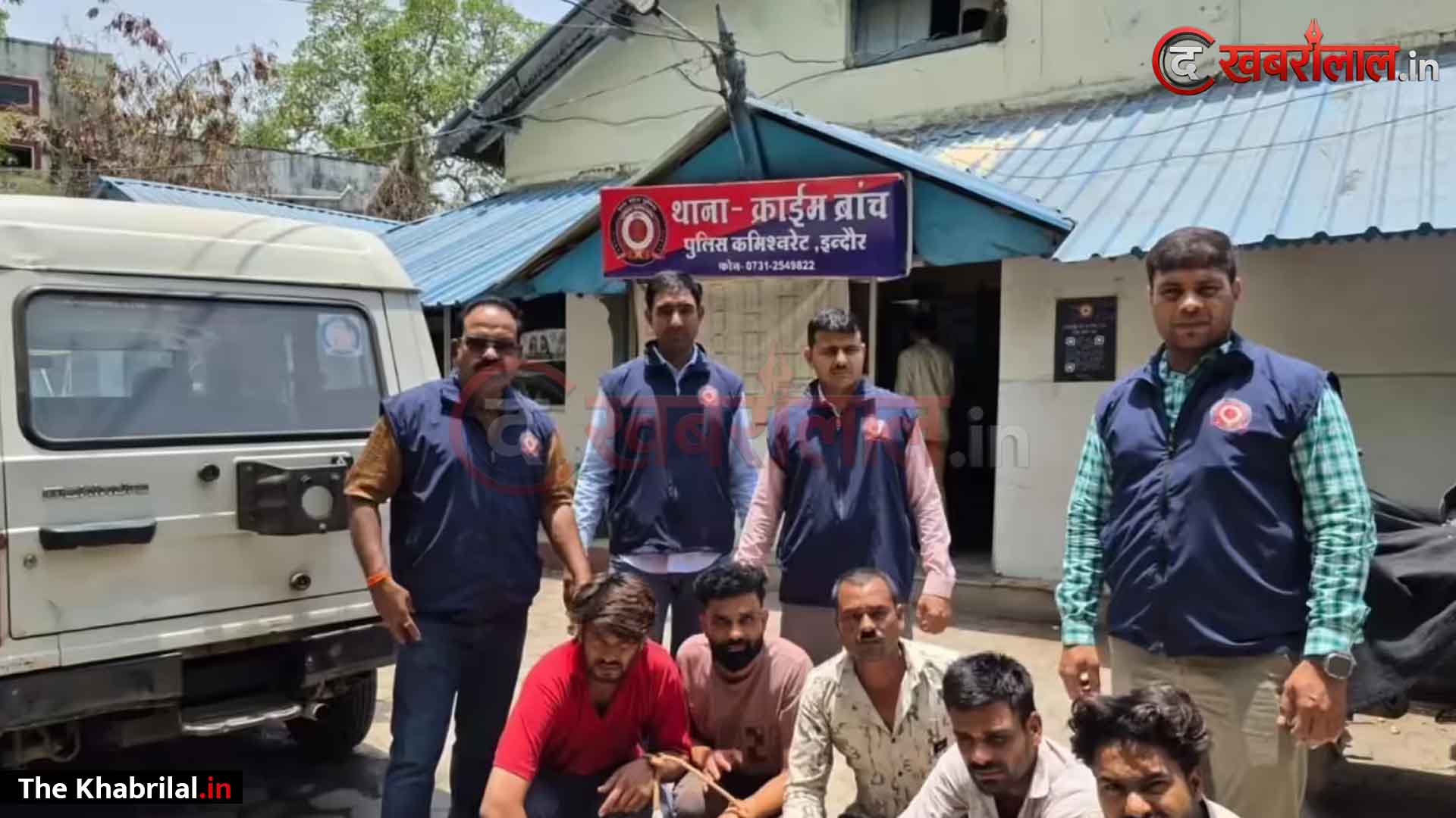 इंदौर में हाई-वोल्टेज चेस! पुलिस को देख भागी स्कॉर्पियो डिवाइडर से टकराई, ₹1 करोड़ की MD ड्रग्स के साथ 5 अंतरराज्यीय तस्कर गिरफ्तार