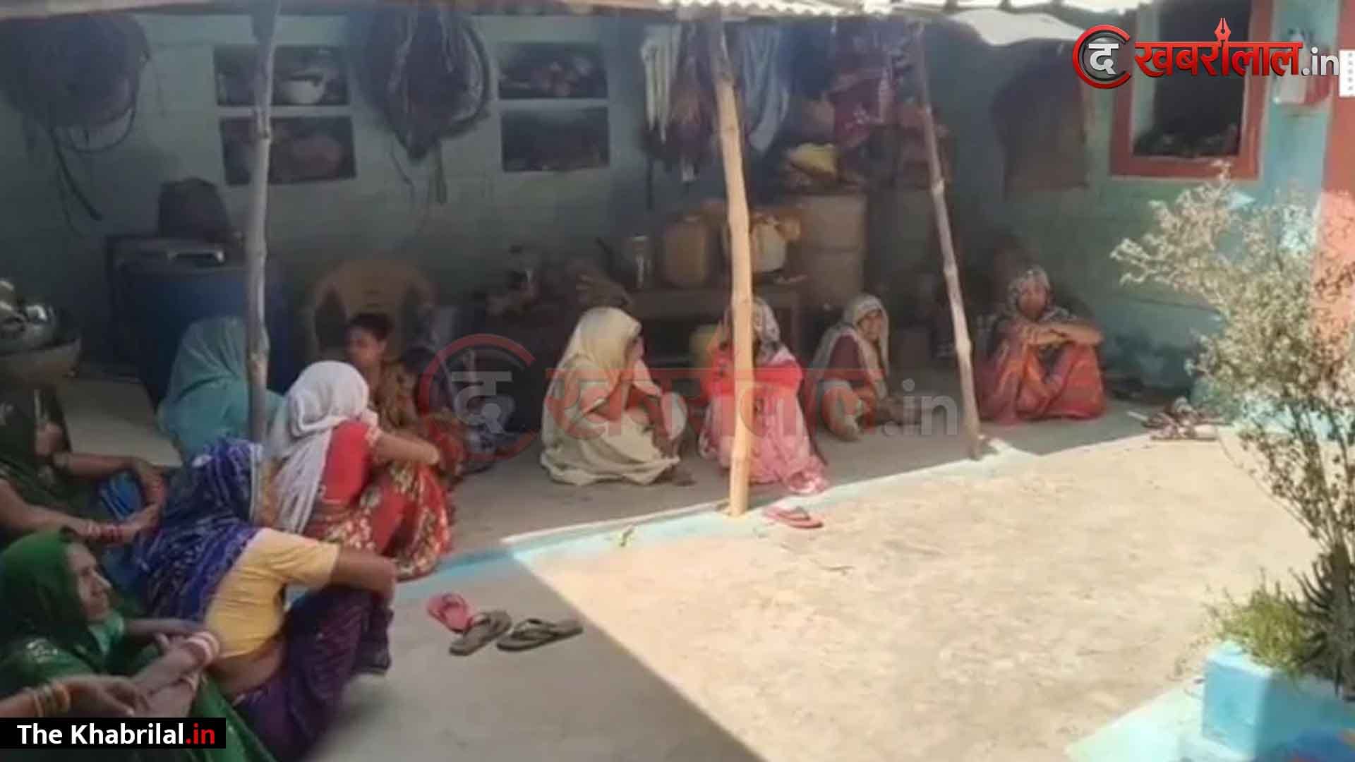 सतना में सनसनी: बंद कमरे में मिला दंपती का शव, पति फंदे पर लटका, पत्नी जमीन पर मृत; ‘हत्या के बाद खुदकुशी’ की आशंका