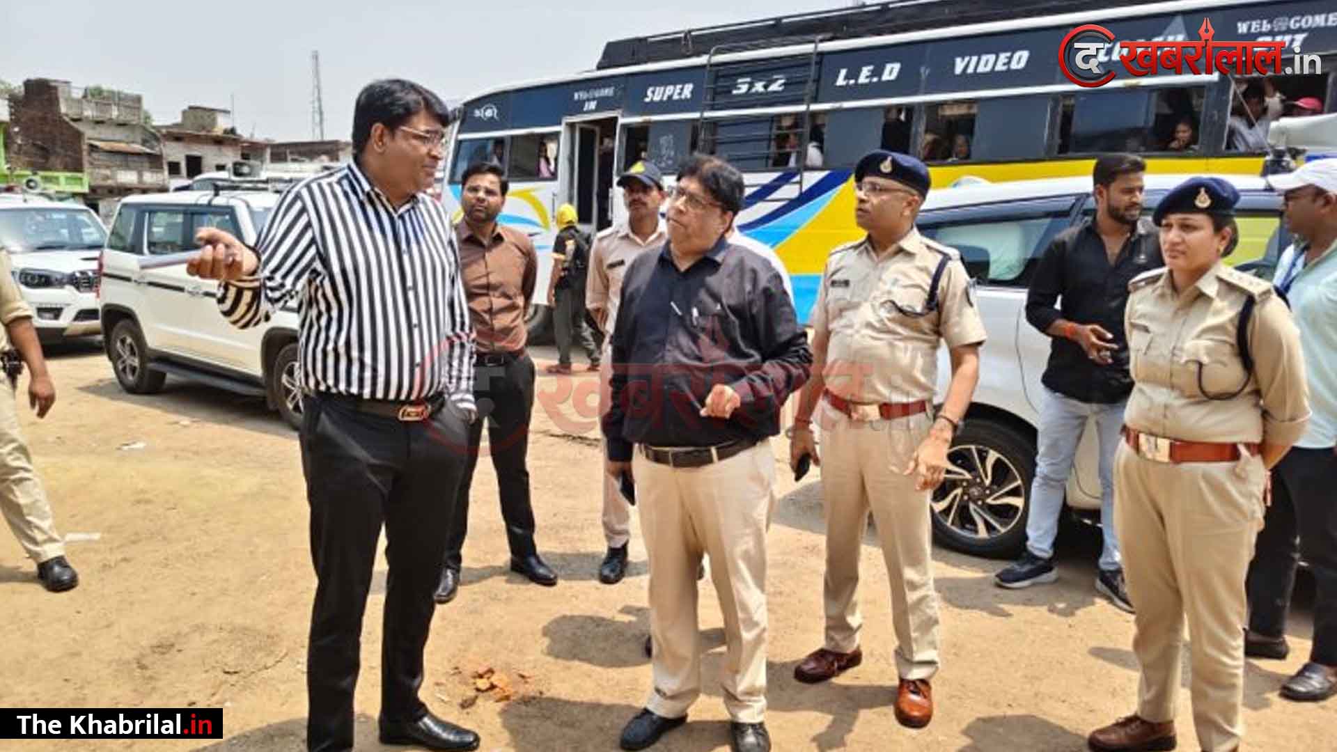 मऊगंज में स्वच्छता नियम बेहद सख्त: घर और दुकान के बाहर दो डस्टबिन रखना हुआ अनिवार्य; नियम तोड़ा तो मौके पर लगेगा ₹5,000 का भारी जुर्माना