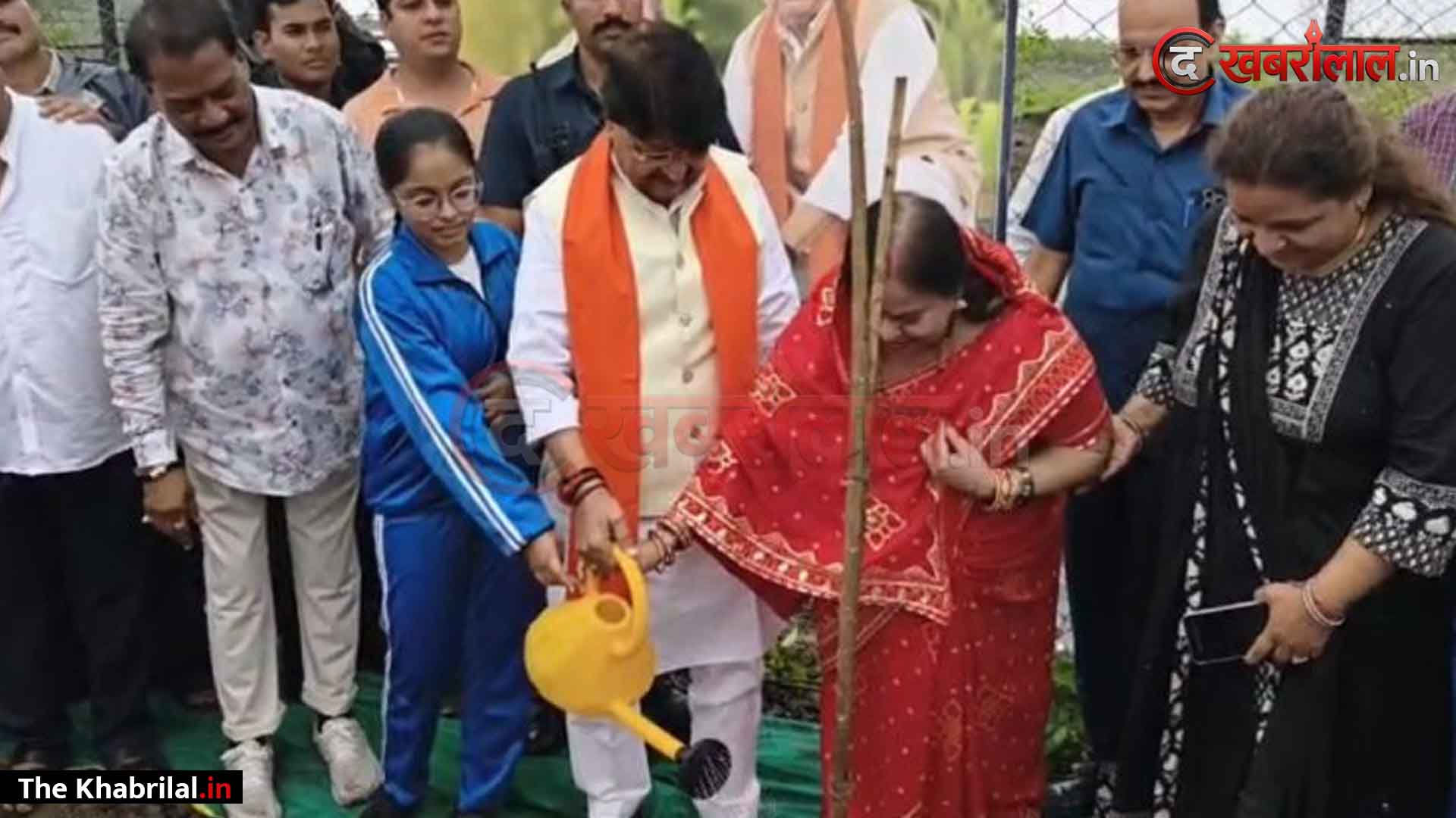 कैबिनेट मंत्री कैलाश विजयवर्गीय का तीखा हमला: बोले— “MP में सिमी का रहा है पुराना नेटवर्क, गुजरात ATS की कार्रवाई सराहनीय”; कांग्रेस की अंदरूनी कलह को भी घेरा