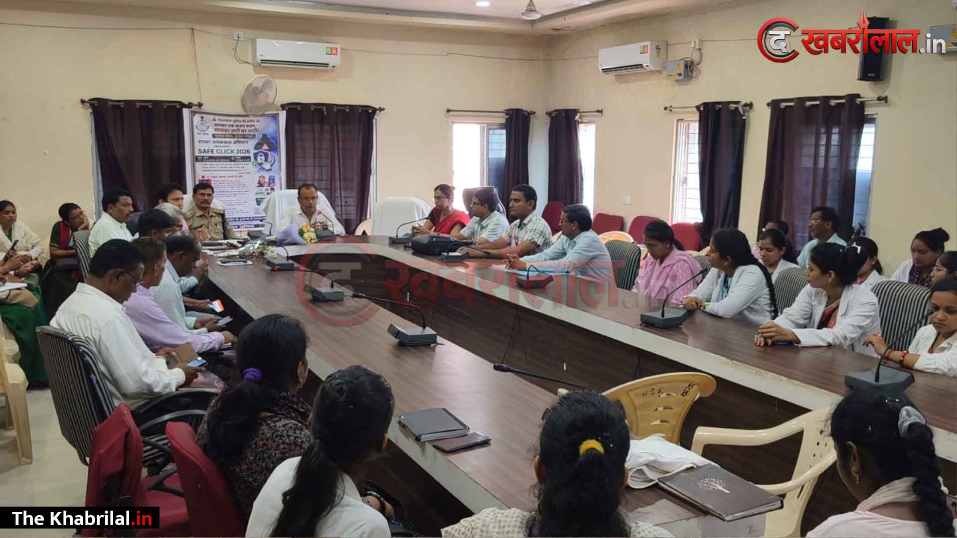 रामनगर में एसडीएम एस.पी. मिश्रा का कड़ा विधिक रुख: विभागीय समीक्षा बैठक में बोले— योजनाओं में लेती-देती और लापरवाही किसी भी कीमत पर स्वीकार नहीं; अफसर बढ़ाएं जमीनी दौरा