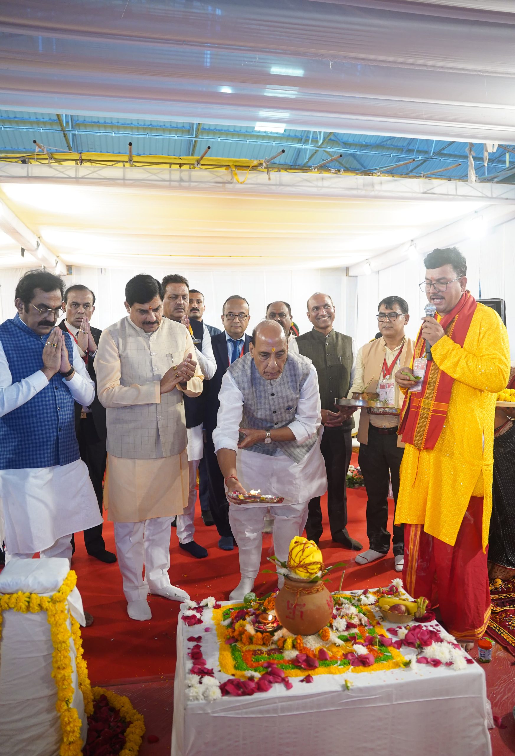 जबलपुर टी-सीरीज टैंक प्रोजेक्ट के शुभारंभ पर मोहन यादव और राजनाथ सिंह