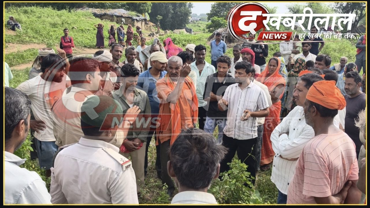 पुरैना में हाथी की मौजूदगी को लेकर पुलिस और ग्रामीणों के बीच चर्चा